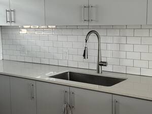 {{ custom_values.service_1 }} in {{custom_values.area_3})