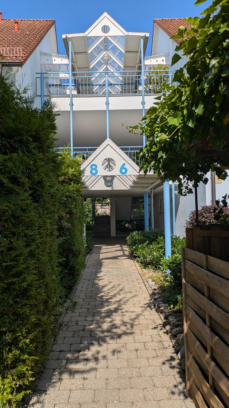 Eingang · Hauseingang