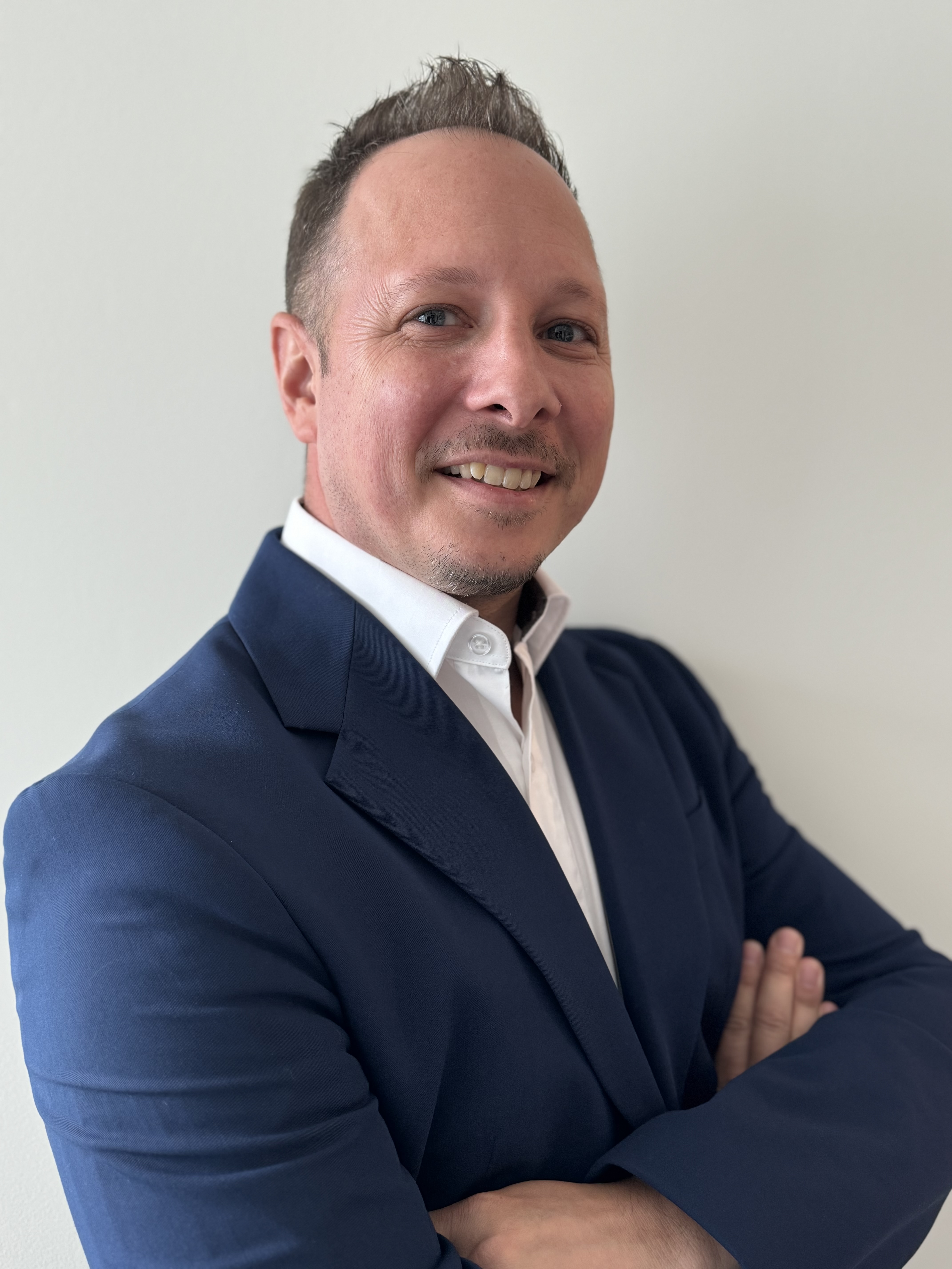 Mario Lamarre speaking on stage