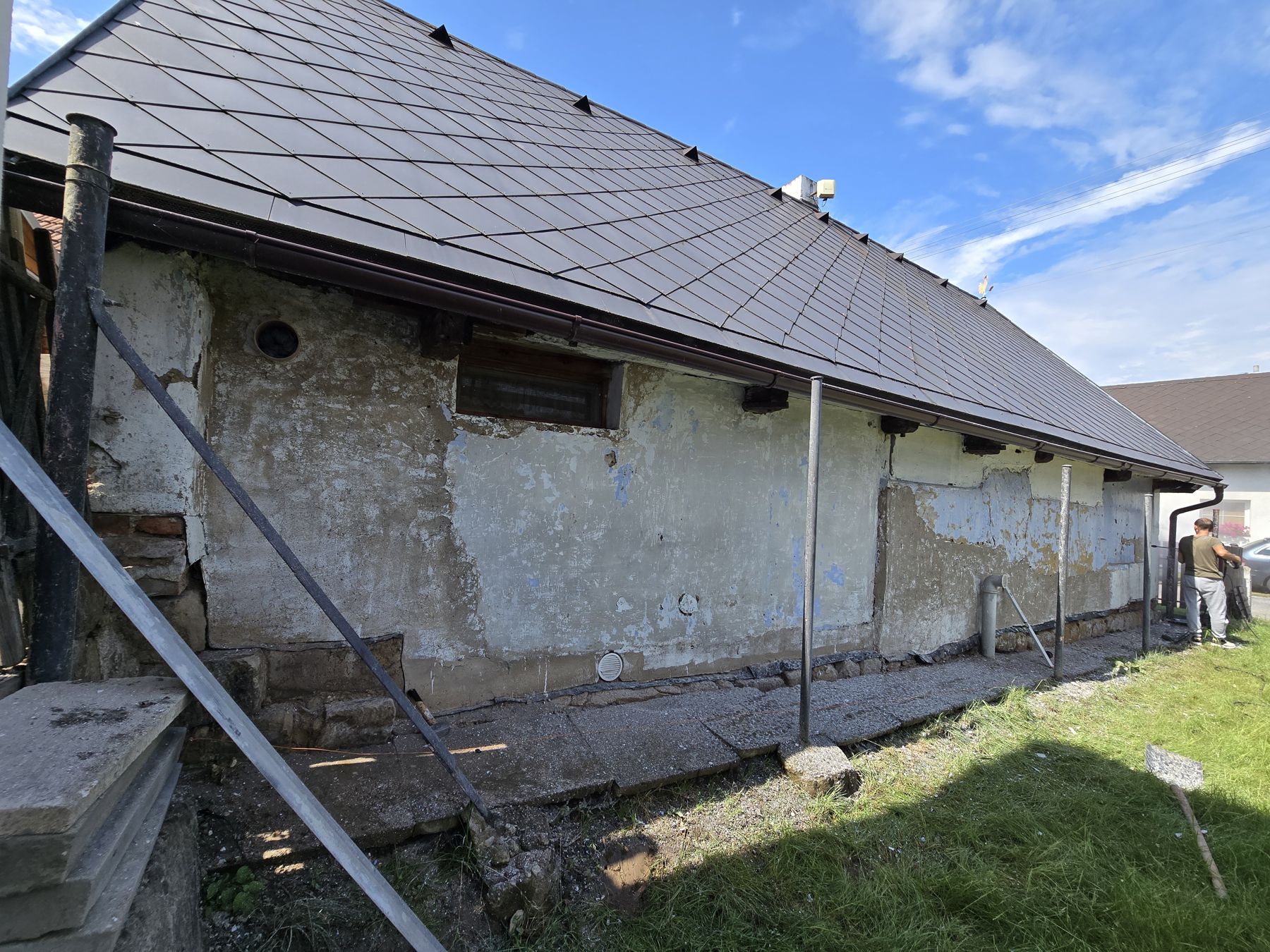 Zateplení a fasáda rodinného domu – Sobotka – před