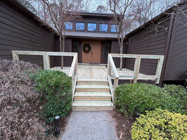 Deck Repair & Restoration