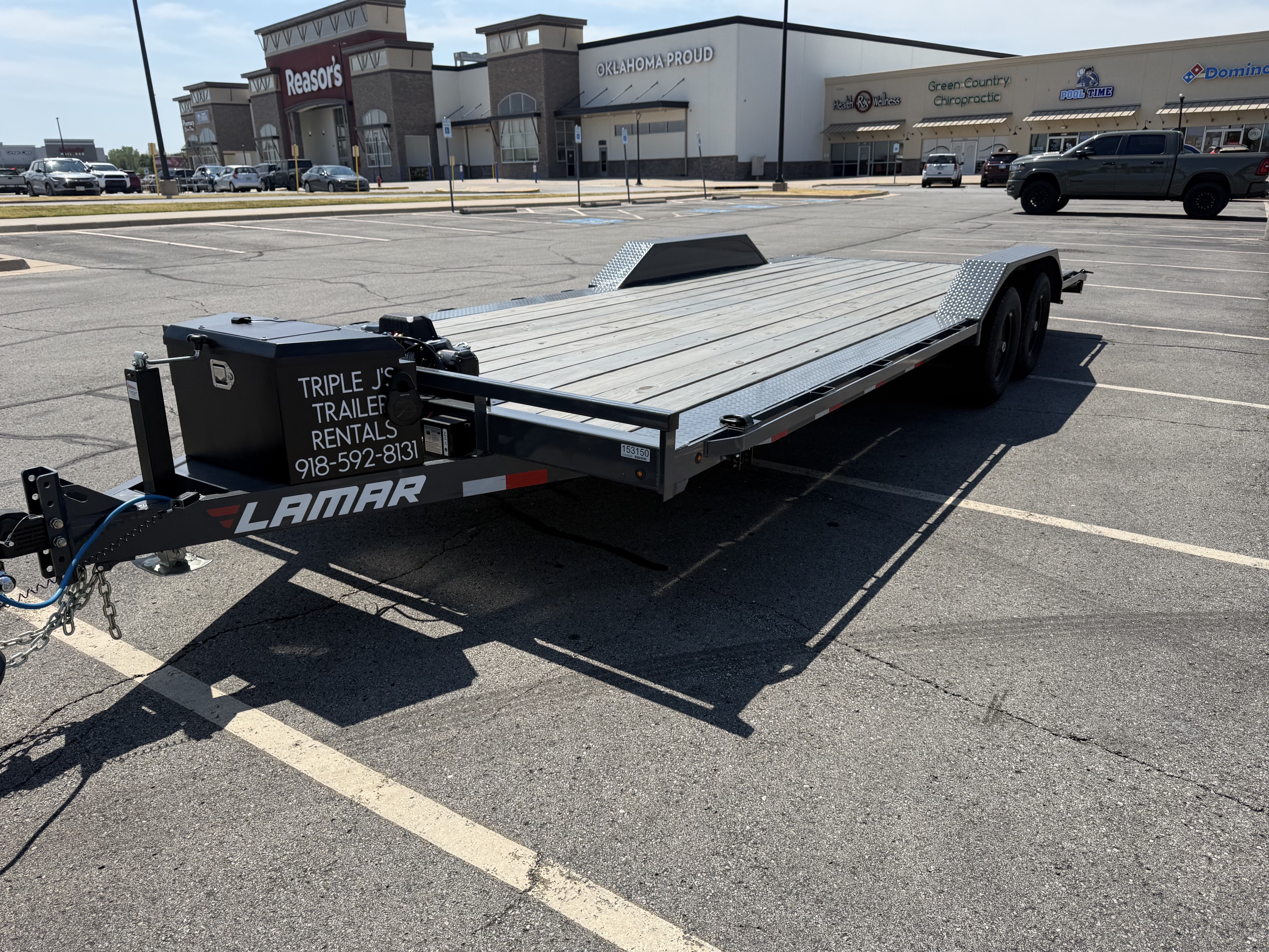 Lamar 22 foot car hauler trailer rental with winch in Collinsville, OK