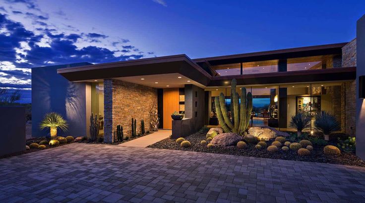 Modern Arizona-style house