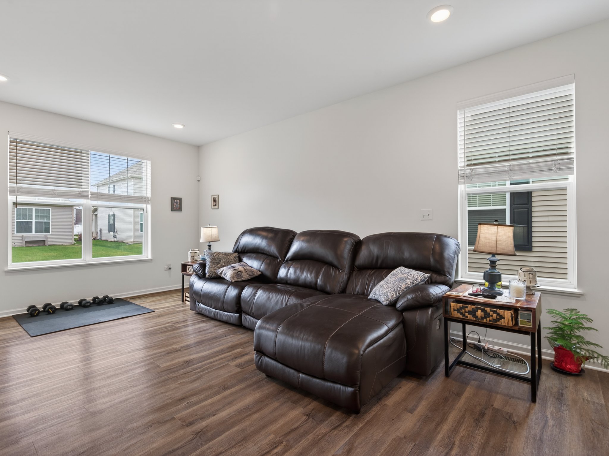 1785 E 110th Place — Photo 5