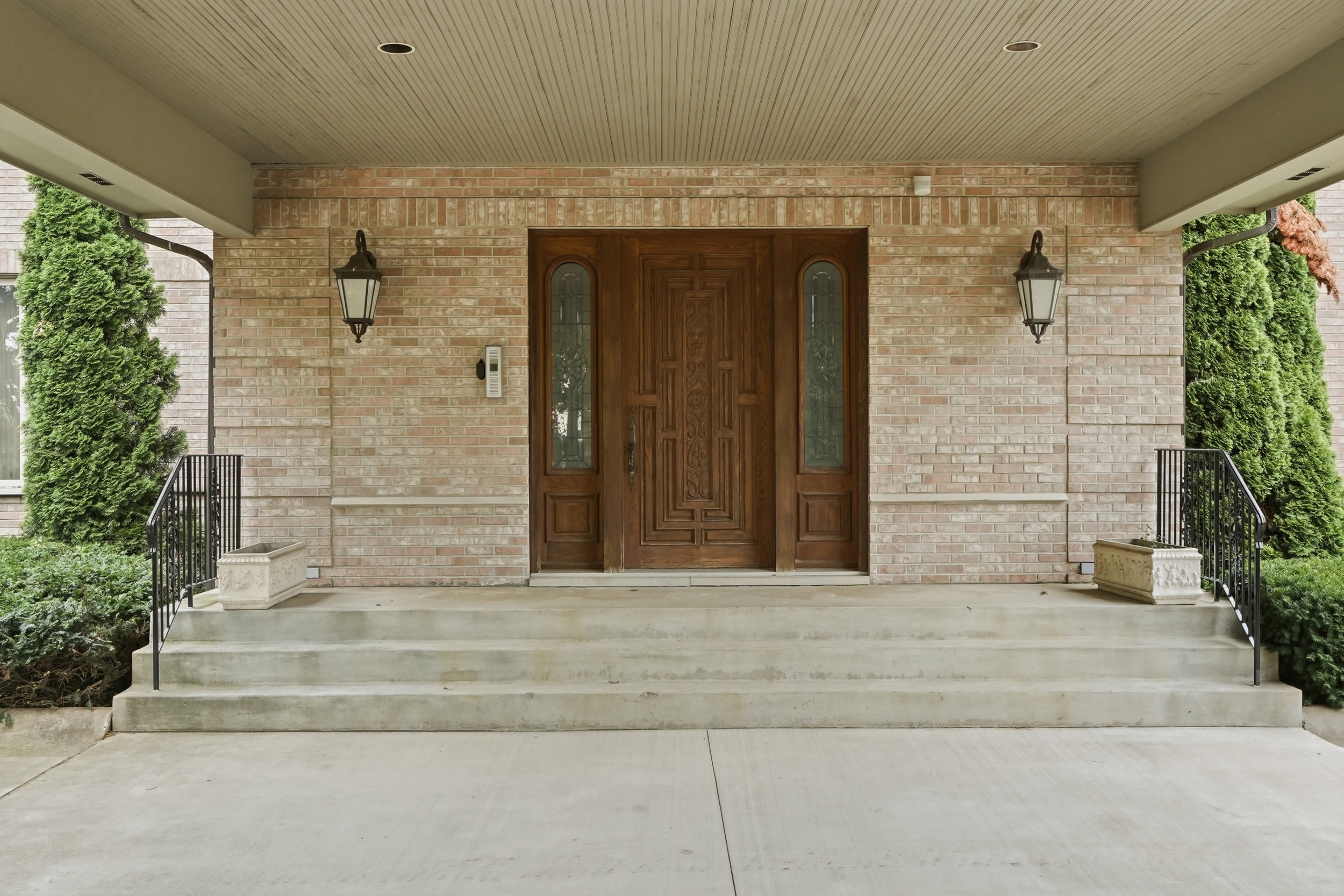 The Hebron Estate — Photo 15