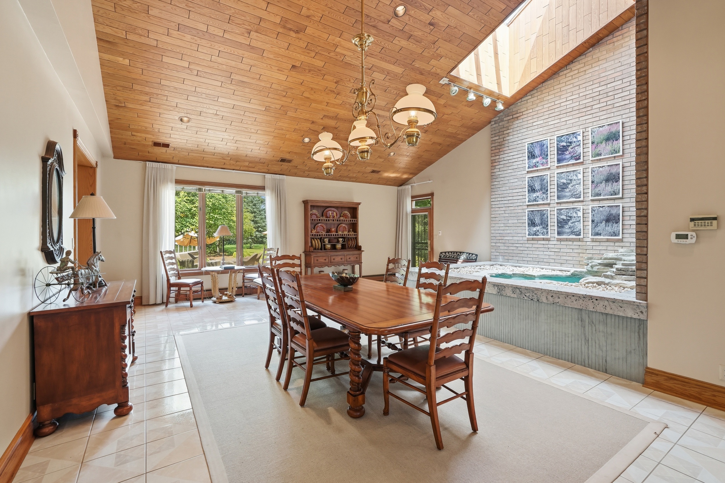 The Hebron Estate — Photo 43