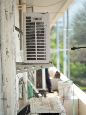 {{ custom_values.service_3 }} in {{custom_values.area_3})