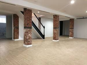 {{ custom_values.service_4 }} in {{custom_values.area_2})