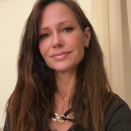 Portrait de la praticienne Rose Bleue Massages
