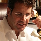 Robbie S.