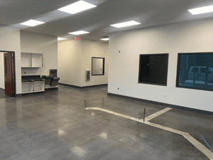 {{ custom_values.service_4 }} in {{custom_values.area_4})