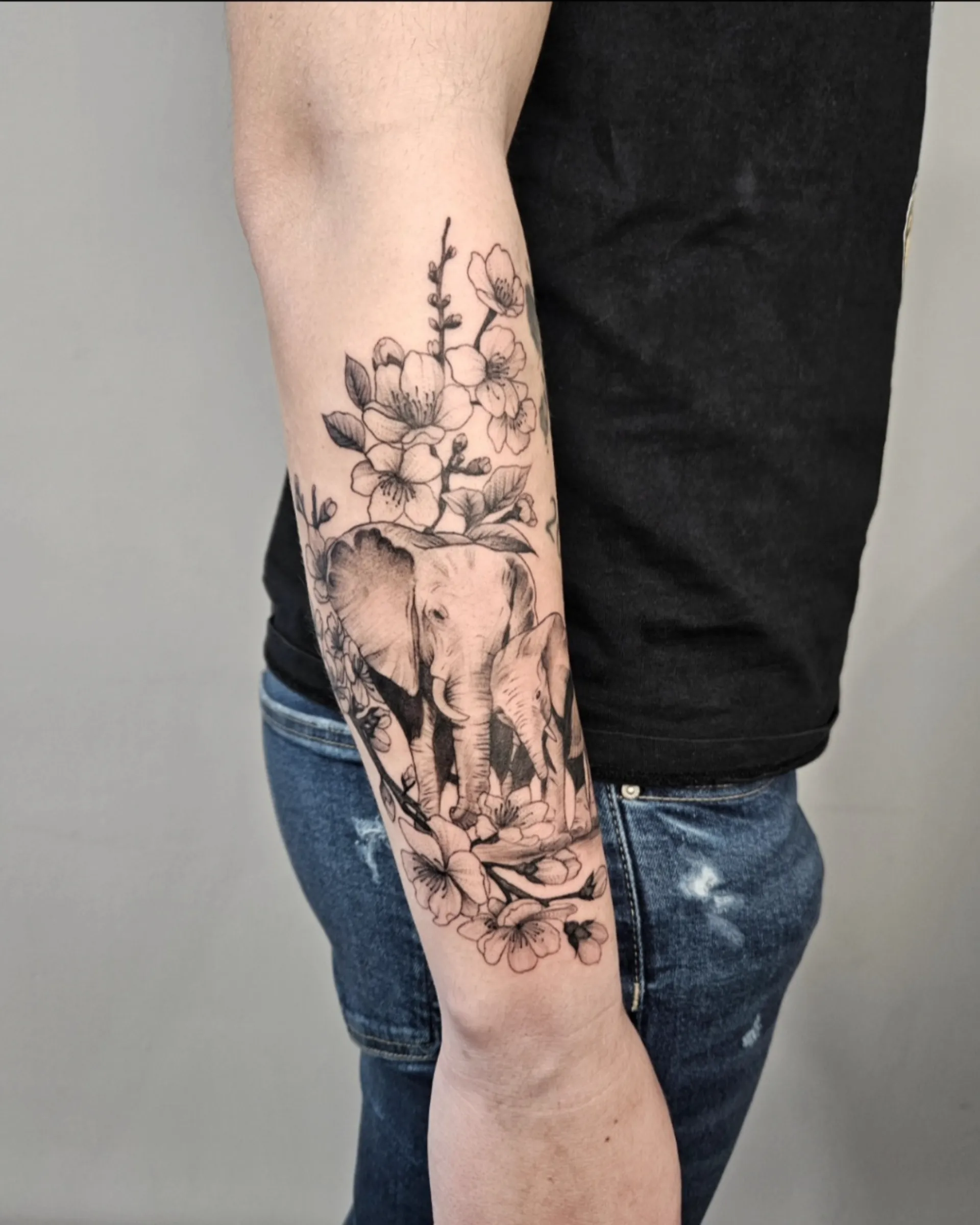 elefant viragos alkar tetovalas budapest