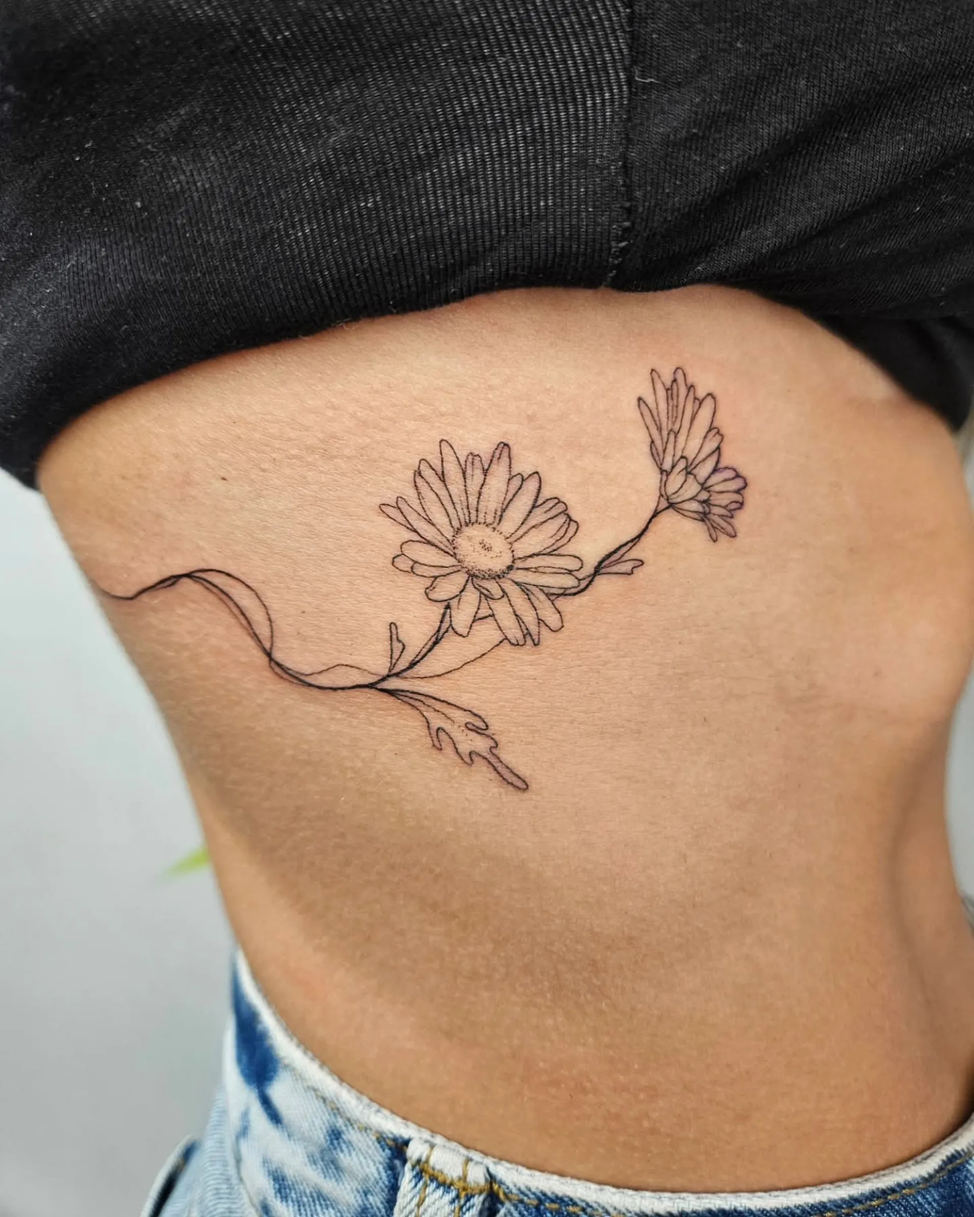 viragos oldalso tetovalas margareta minta budapest