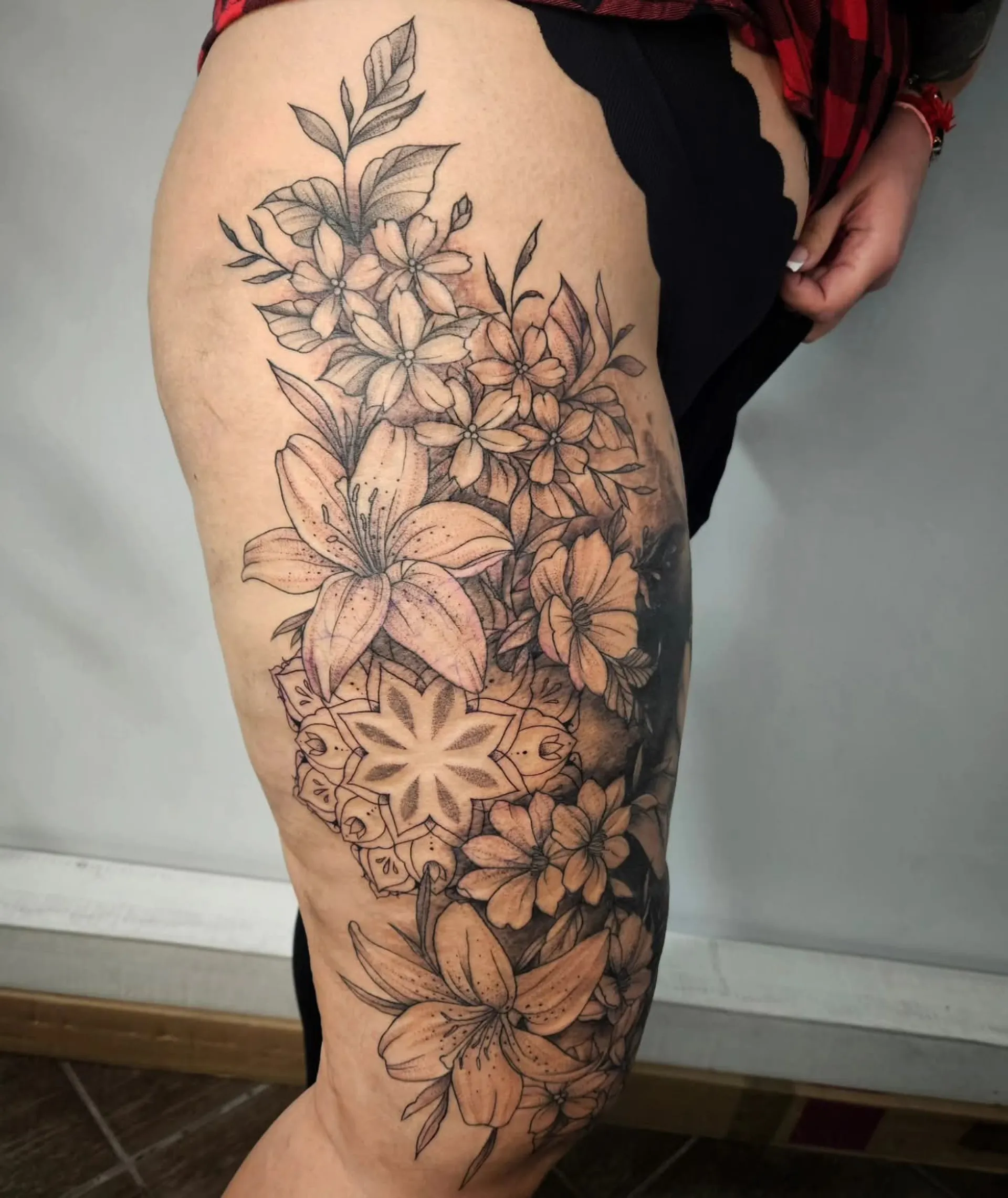 viragos comb tetovalas budapest