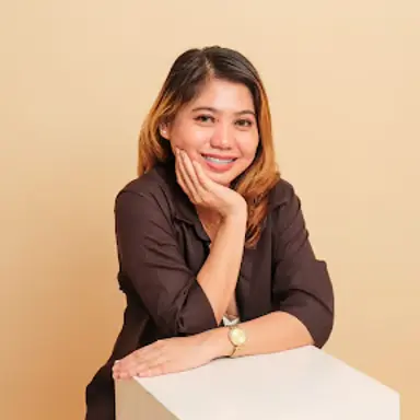 Elaine Venus Elapano