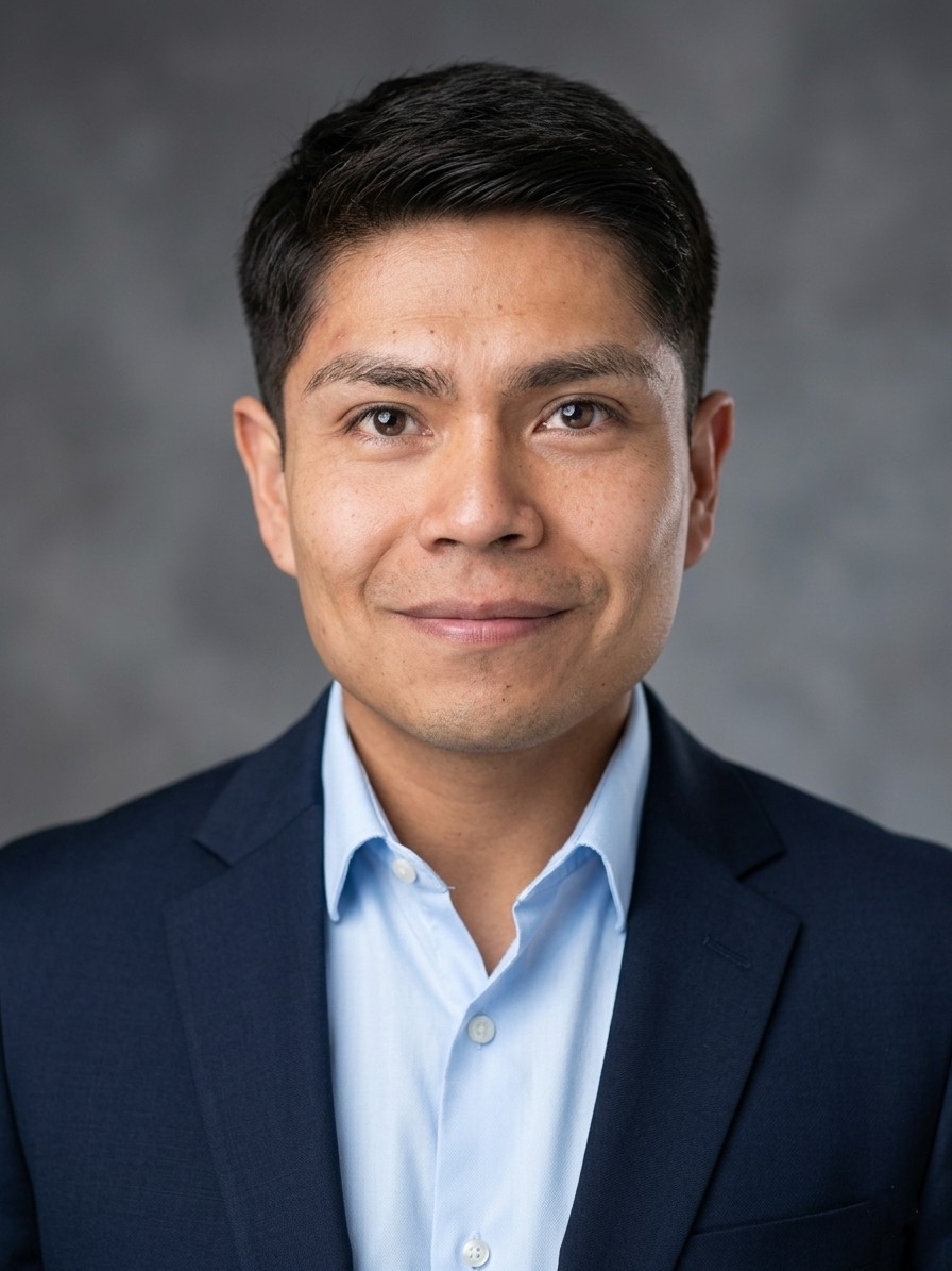Fernando Urbano, Fundador de Rumio