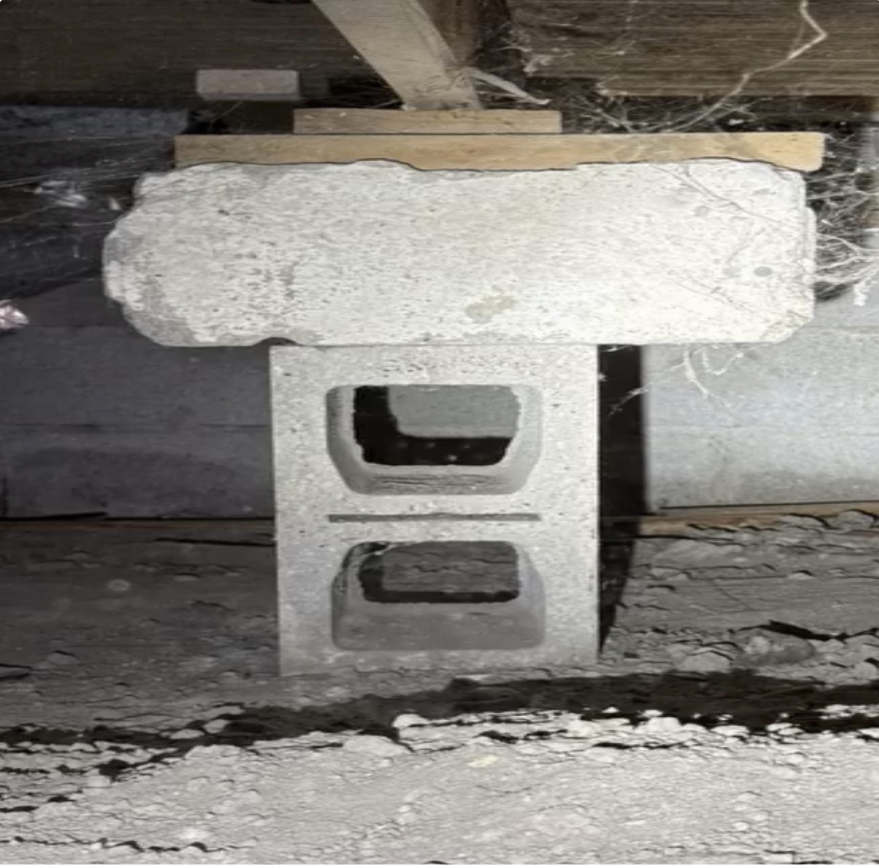 Bad floor Underpinning Front Bad floor Underpinning Front