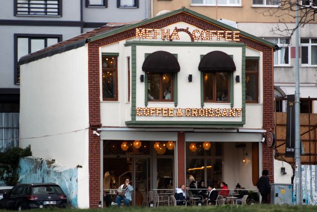 Coffee-House-front
