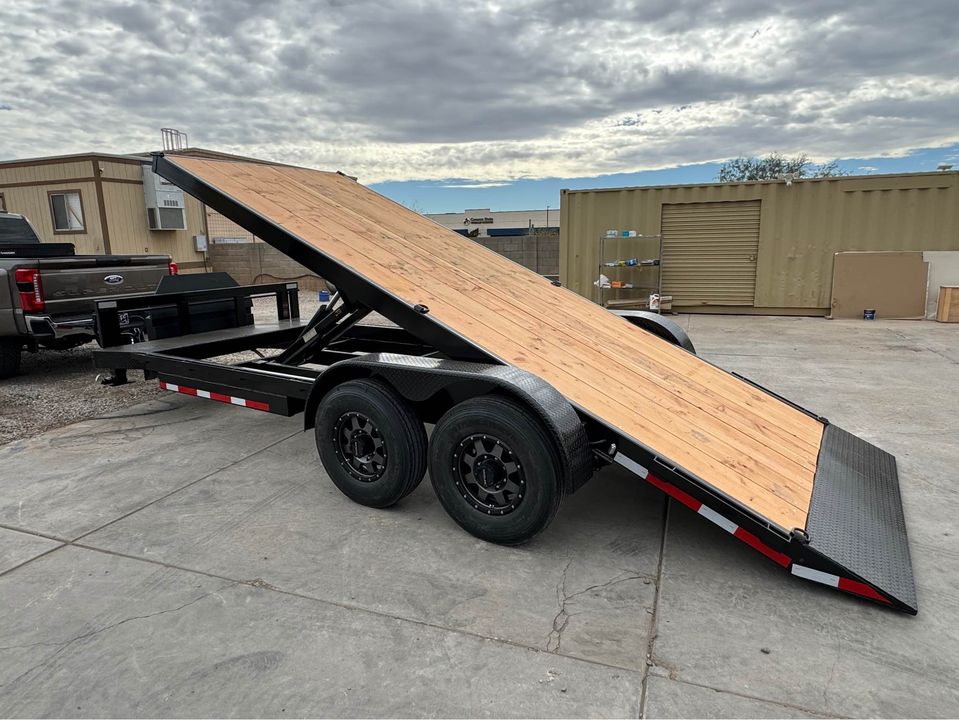 2024 Sun Devil Trailer 18ft tilt deck equipment trailer