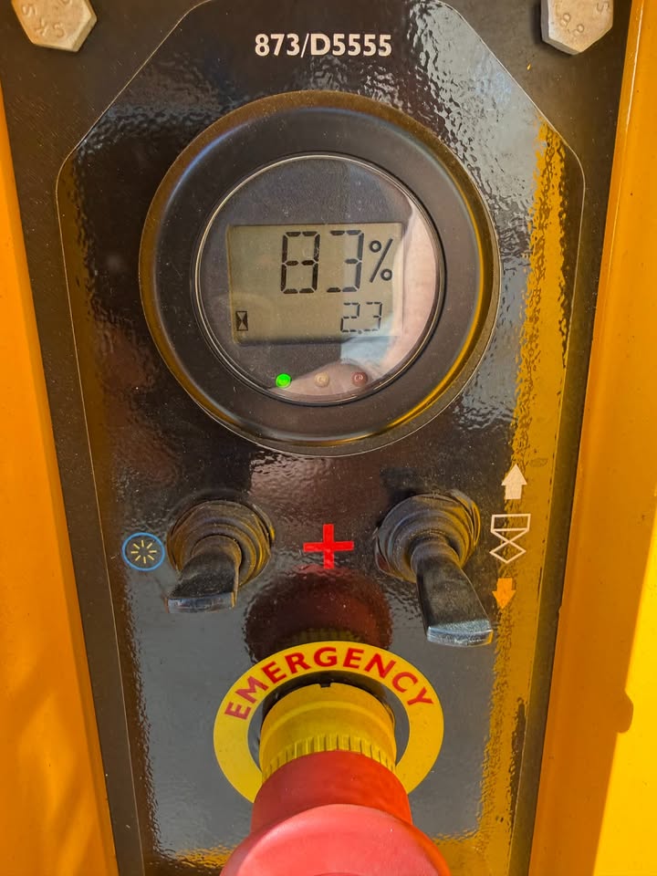 2024 Electric Scissor Lift