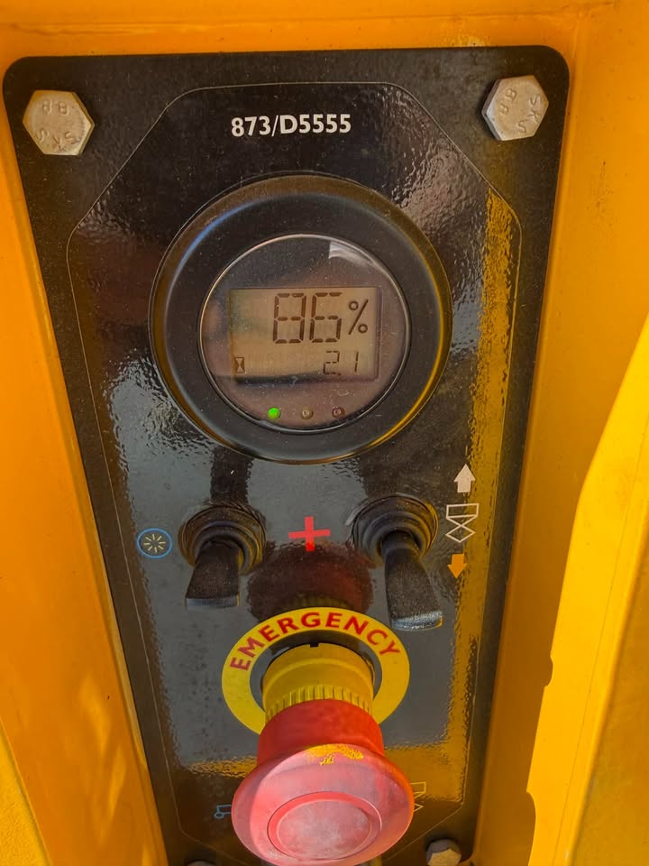 2024 Electric Scissor Lift