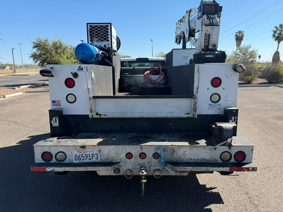 2011 Service Truck with Crane