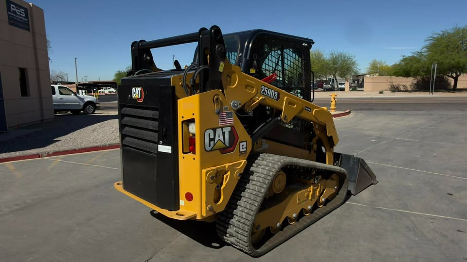 2023 Enclosed Skid Steer 2023 Enclosed Skid Steer