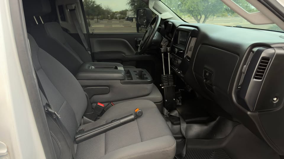 2021 Crew Cab Dump Truck