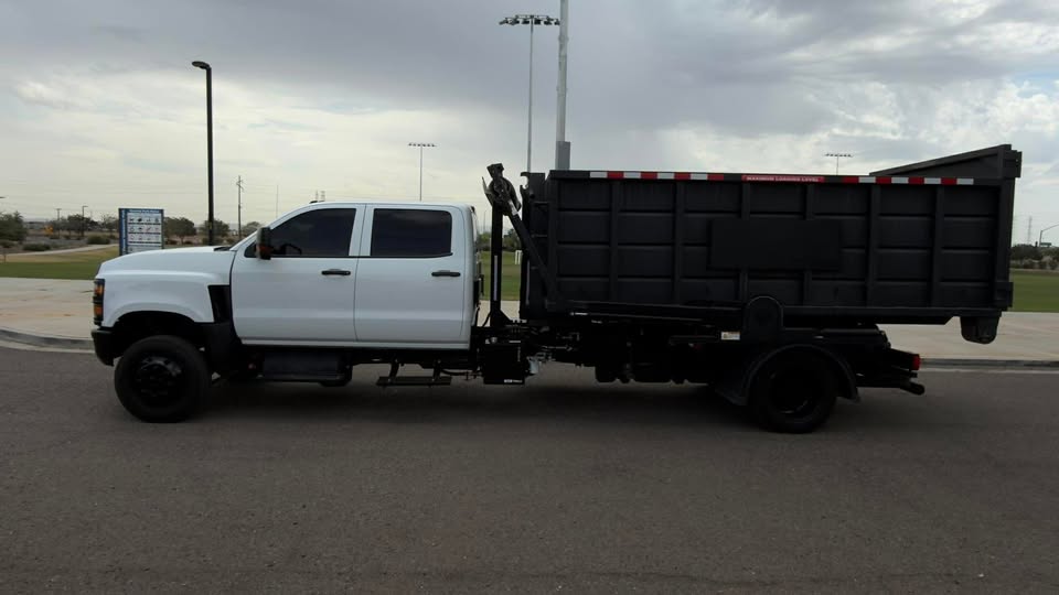2021 Crew Cab Dump Truck