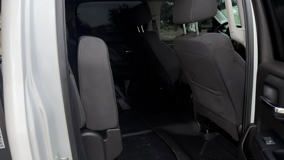 2021 Crew Cab Dump Truck