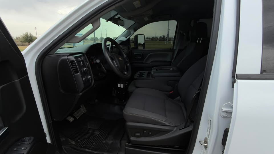 2021 Crew Cab Dump Truck