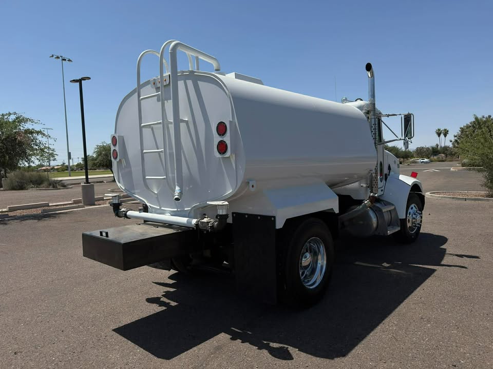2000 Gal. Water Truck