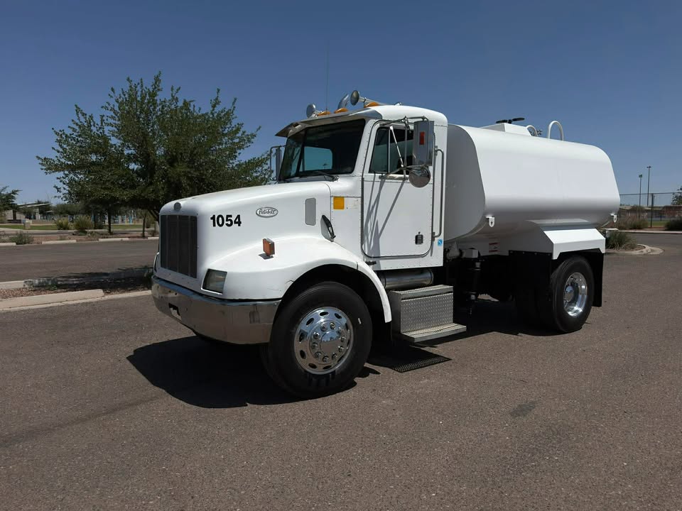 2000 Gal. Water Truck