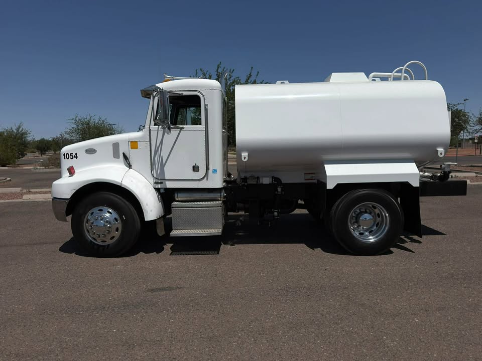 2000 Gal. Water Truck