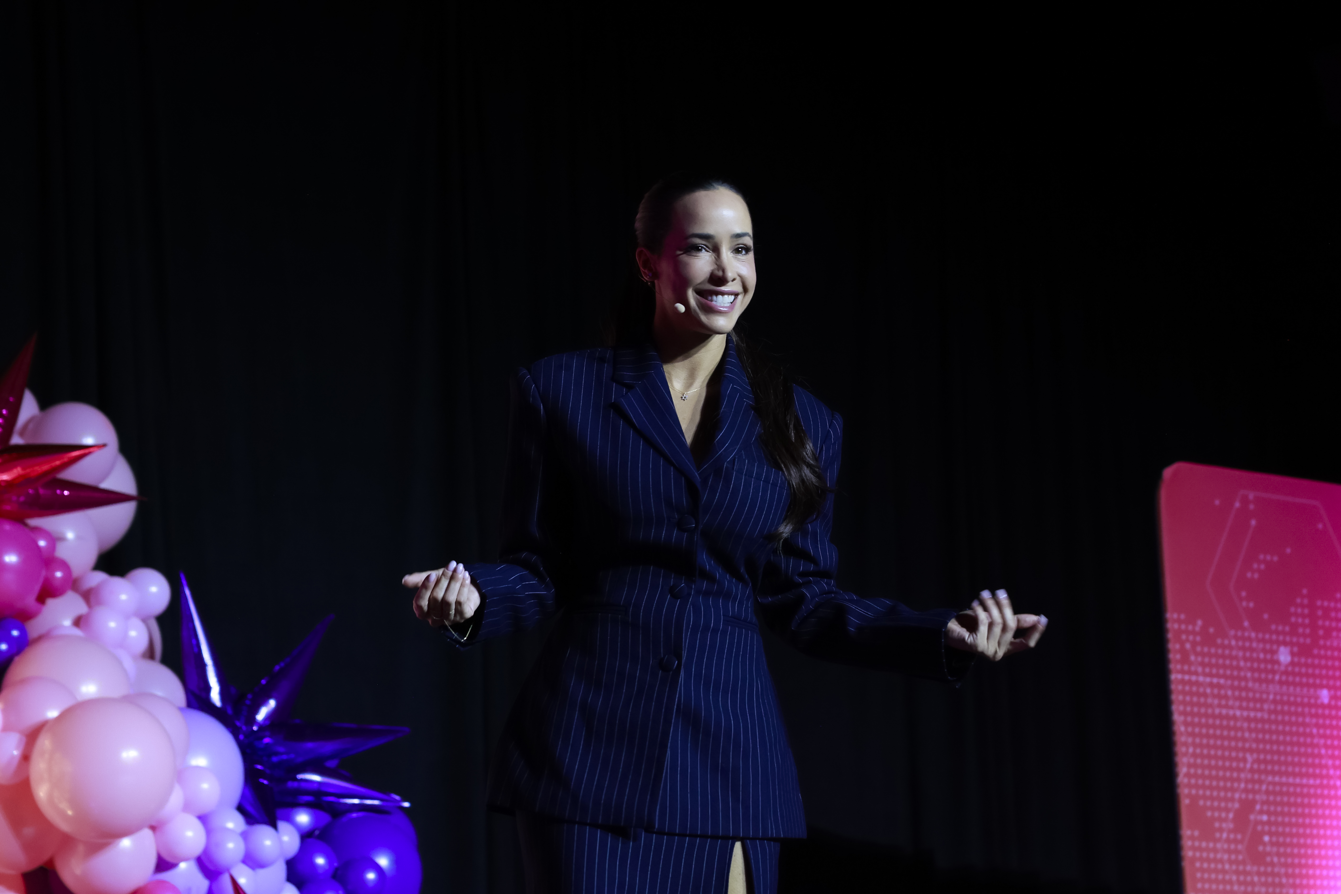 Liz Kennedy live teaching
