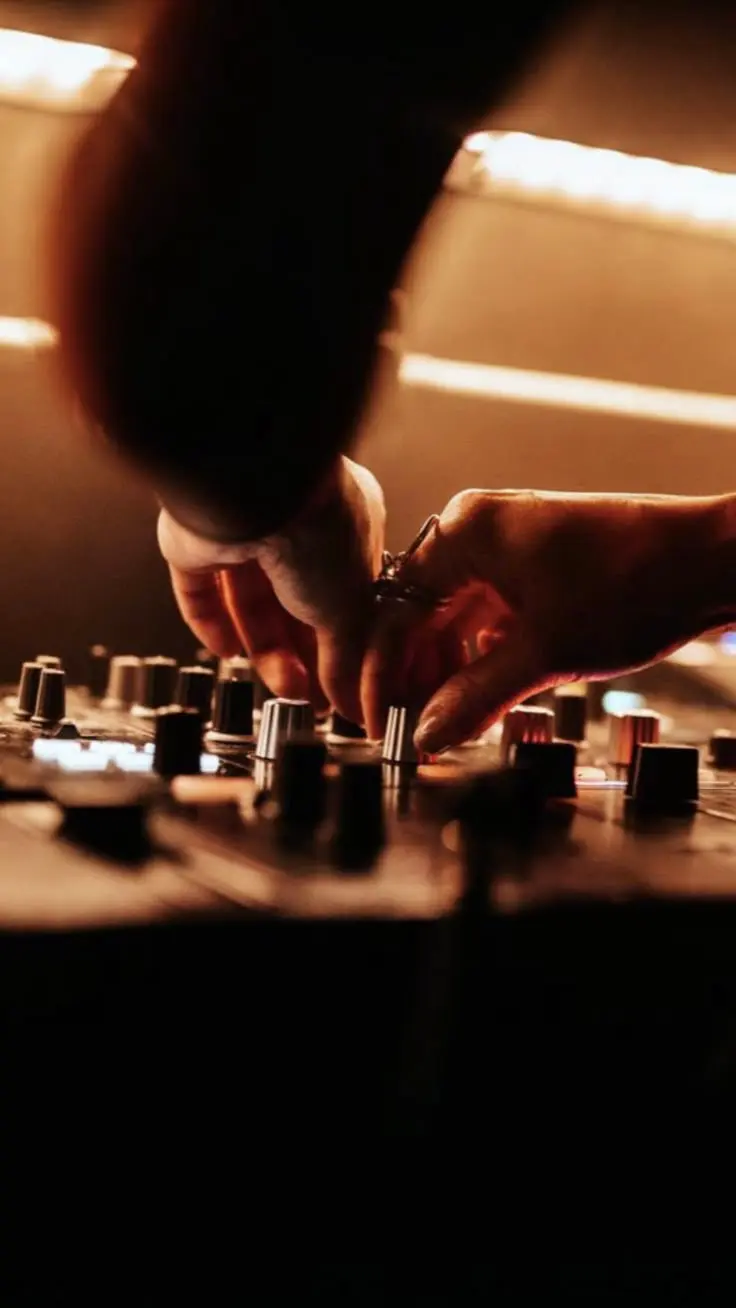 Hands on the decks