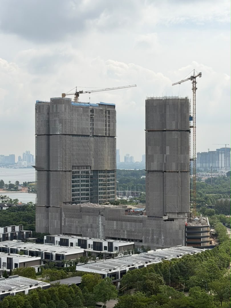 Waterway Peaks nearing completion