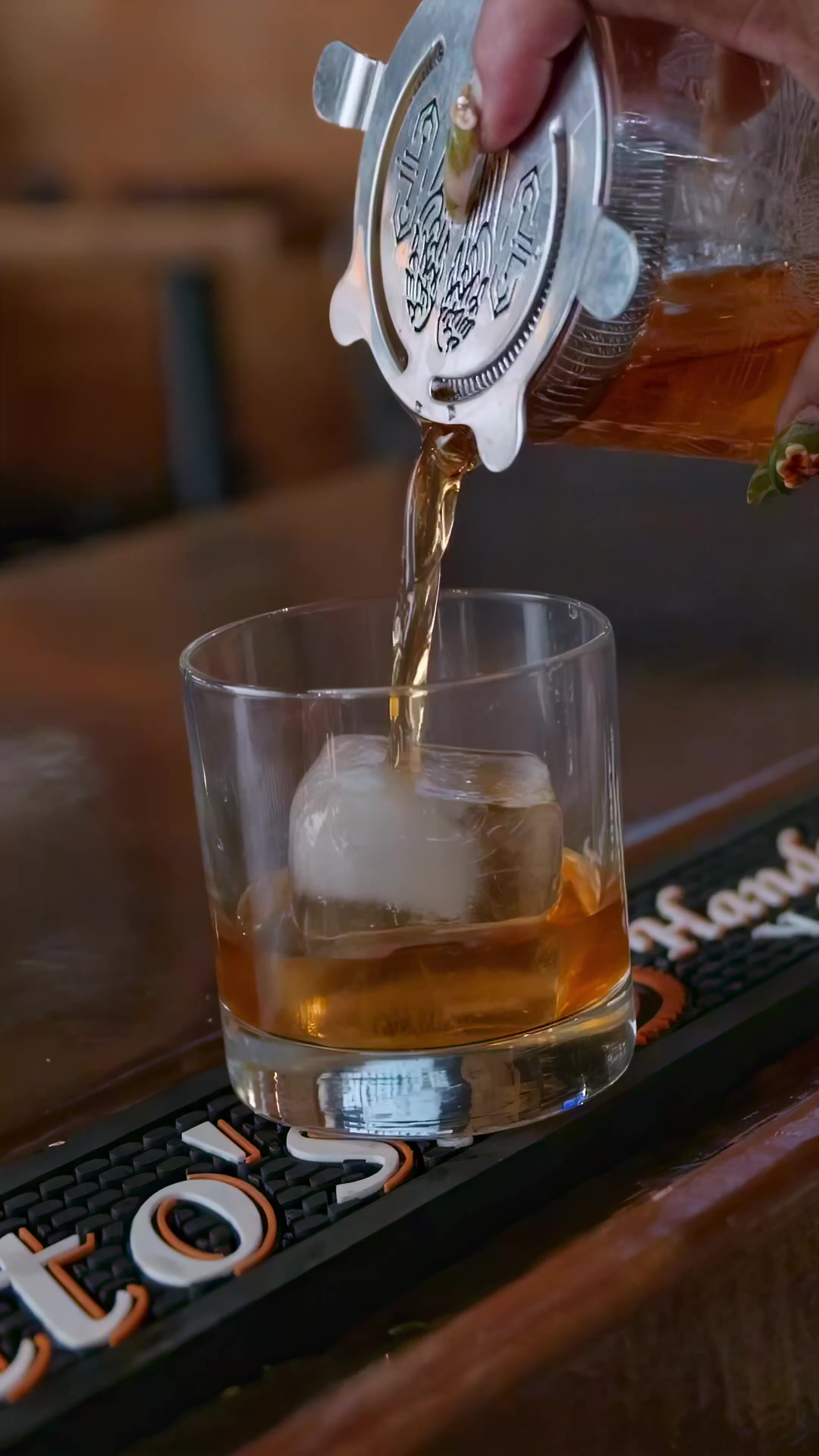 Bar · vertical cut — The Whiskey Lodge