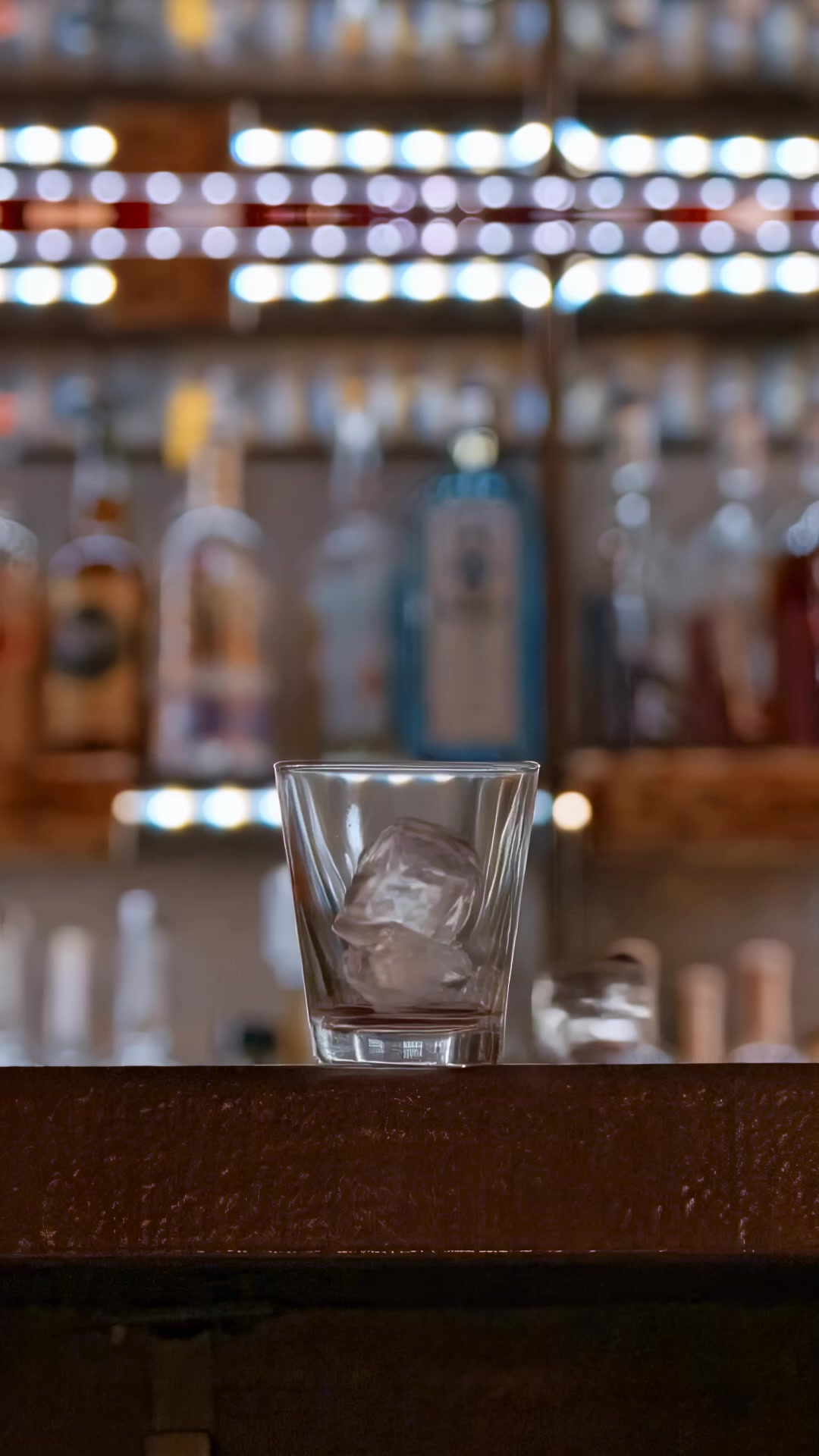Bar · reel — Drink reel