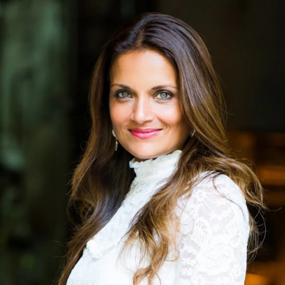 Dr. Shefali Tsabary