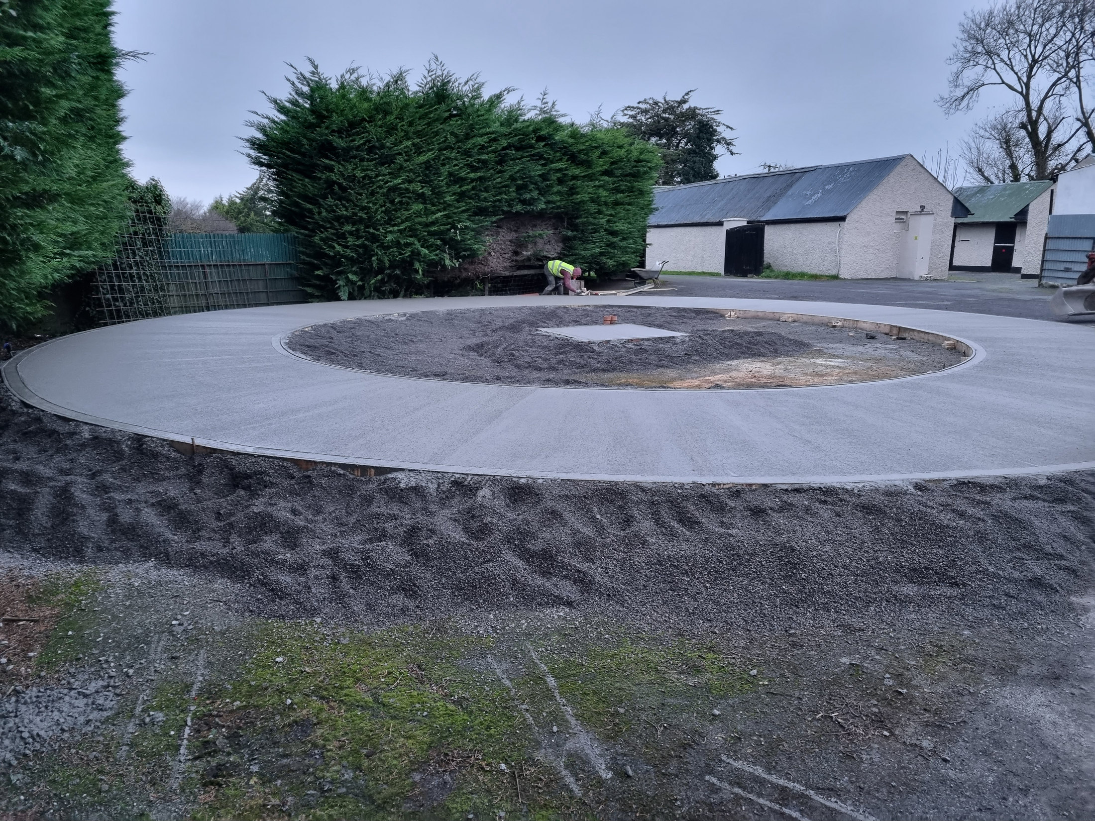 Concrete yard and surfacing area by MAB