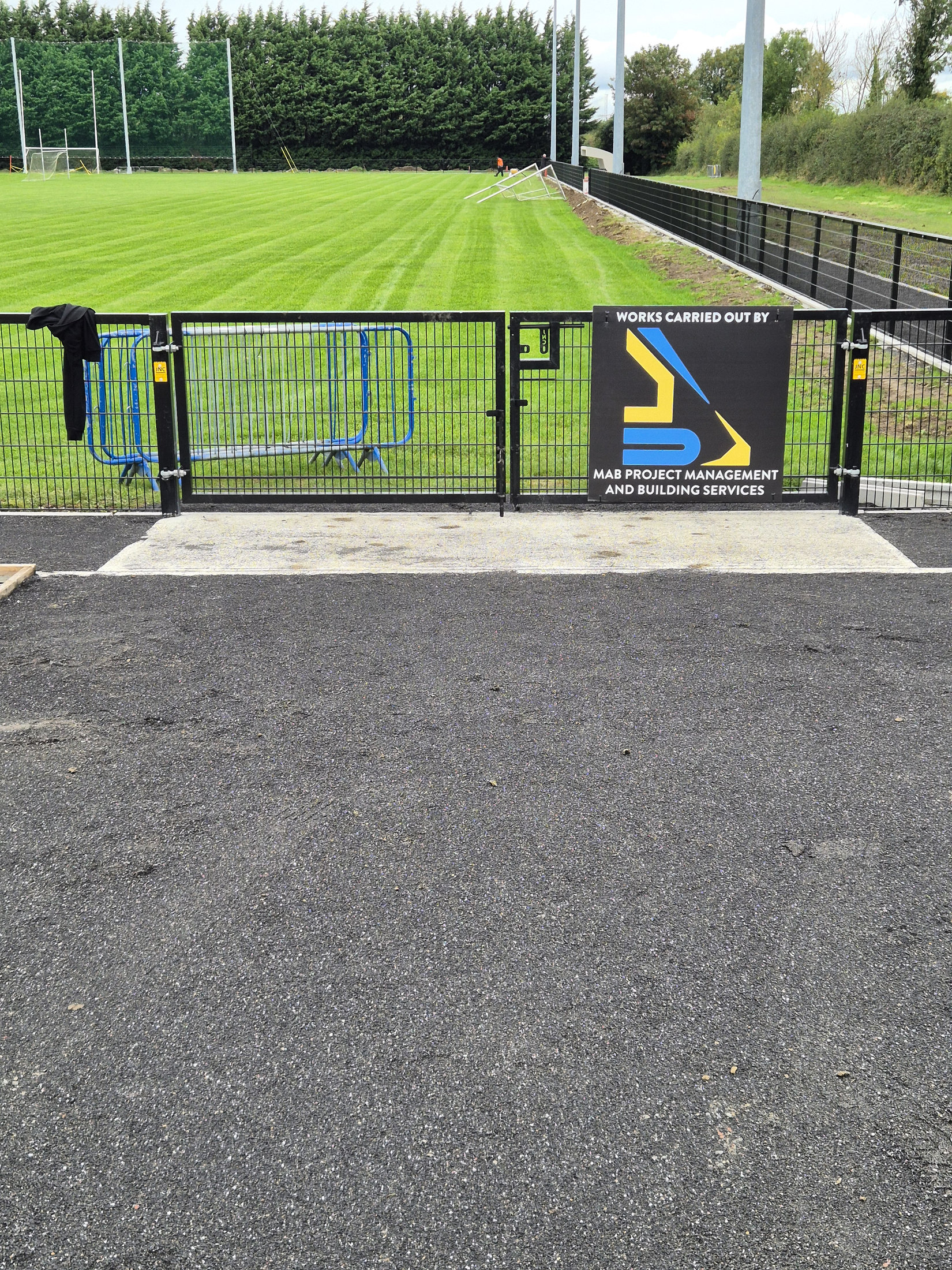 Finished entrance path at Ellistown GFC