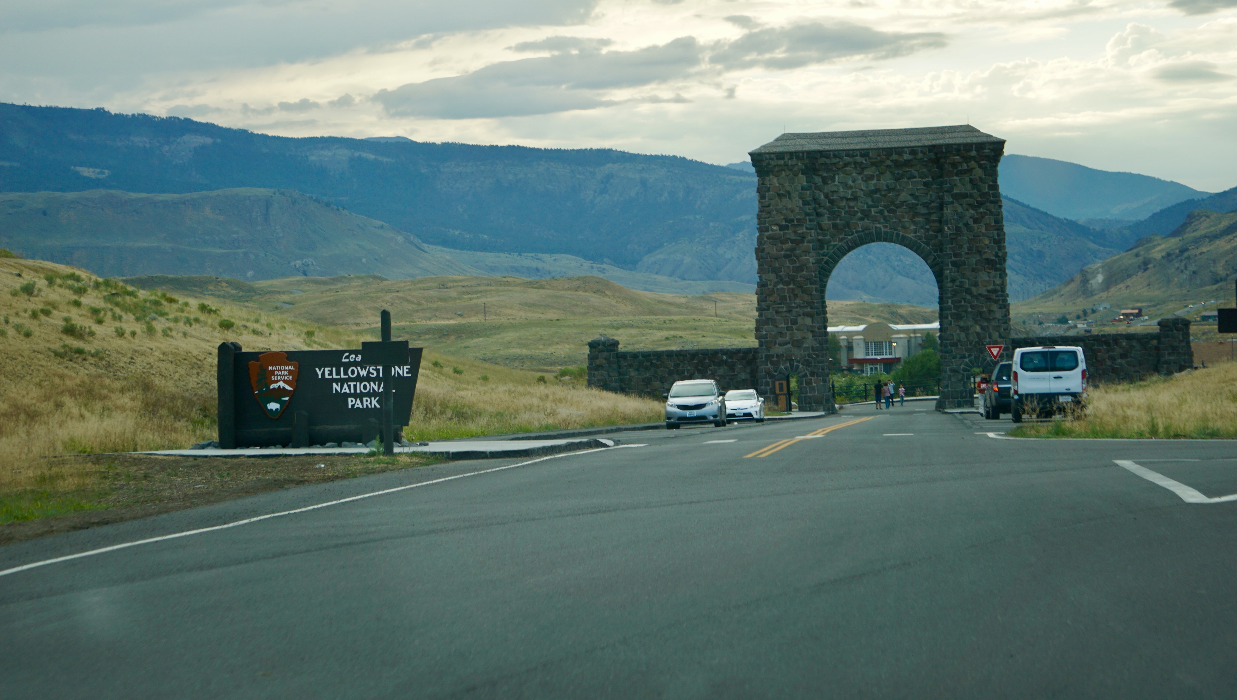 Roosevelt Arch Yellowstone National Park Roosevelt Arch Yellowstone National Park