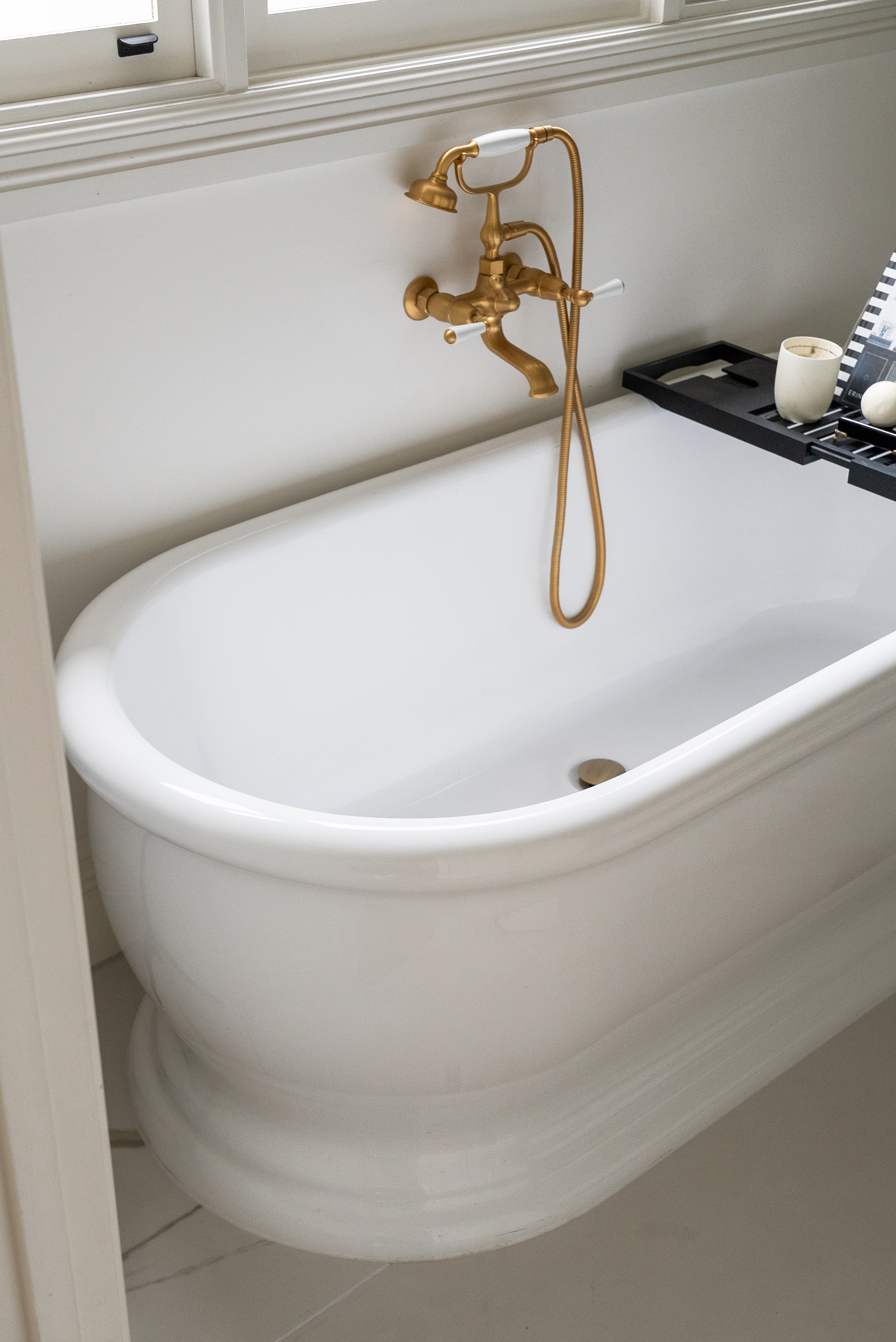 Contemporary bathroom renovation Melbourne in heritage home extension