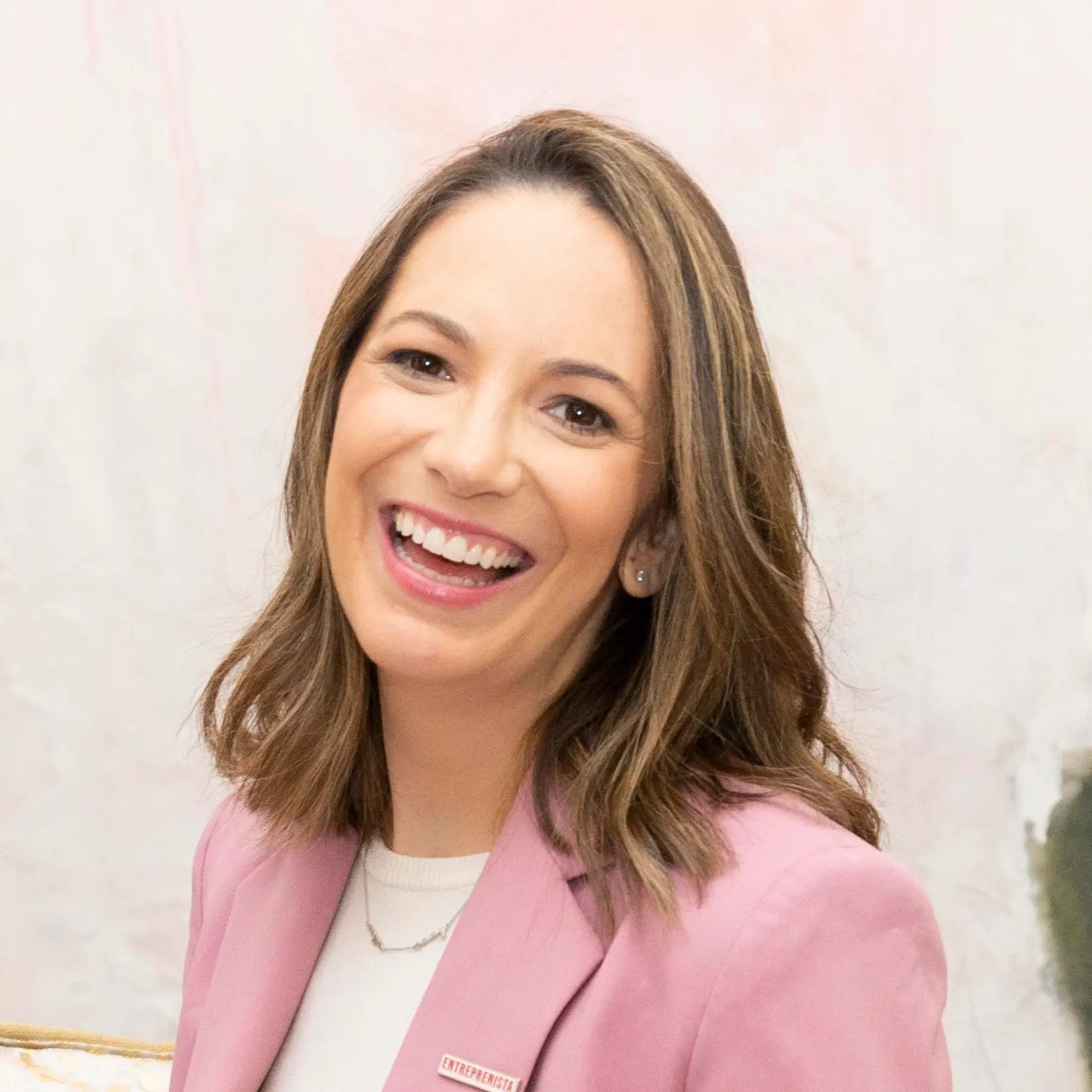 Stephanie Cartin