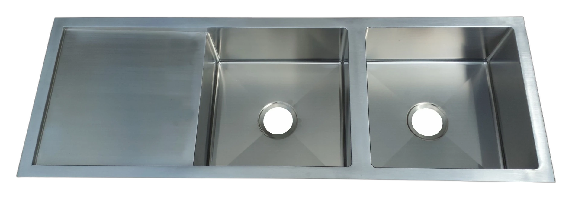 Undermount sink