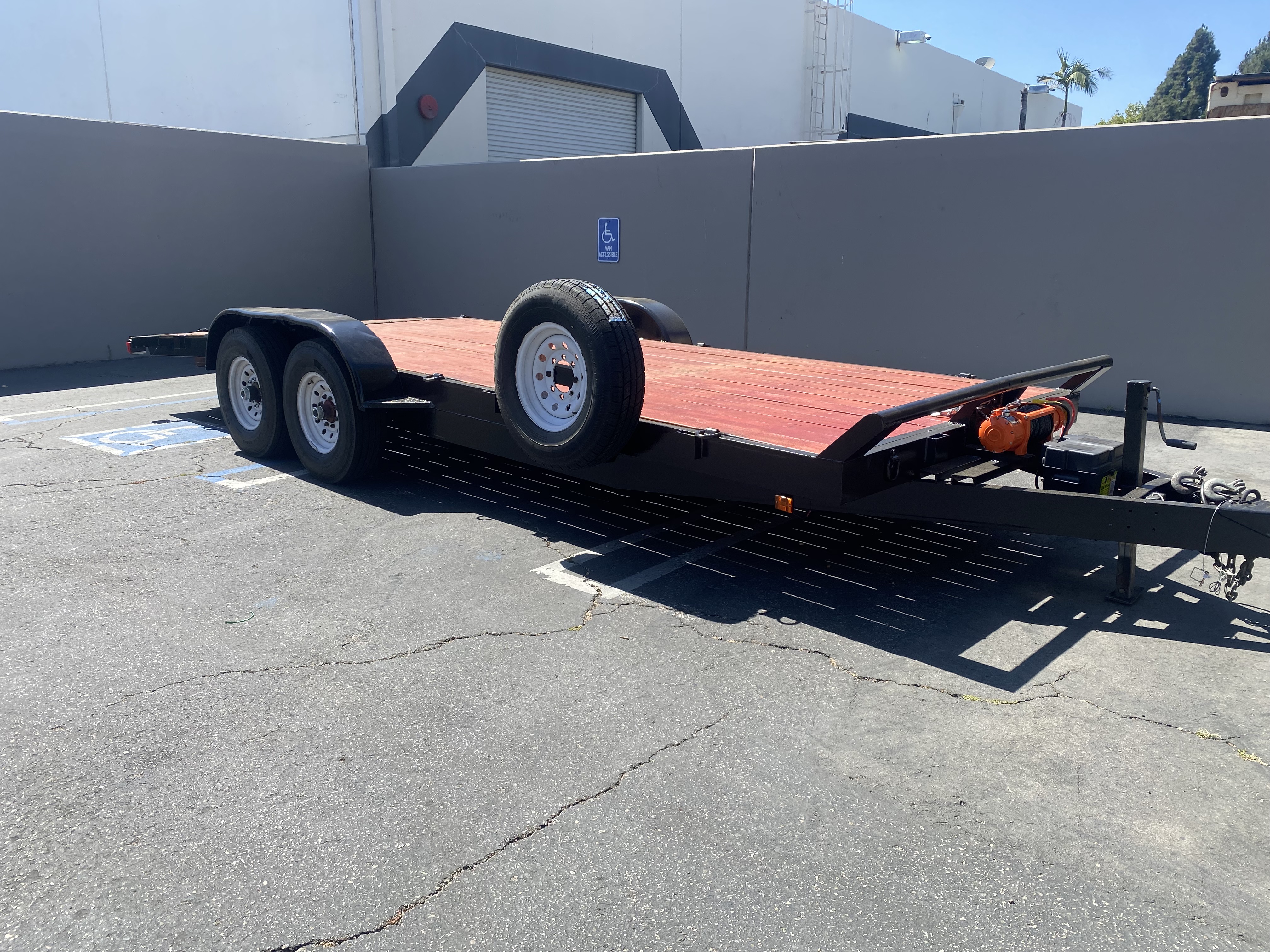 20ft winch wood deck car hauler trailer rental in Anaheim, CA