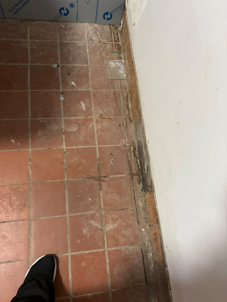 Spotless kitchen counters and sink cleaned by Cleaning Luna in Elizabeth, NJ