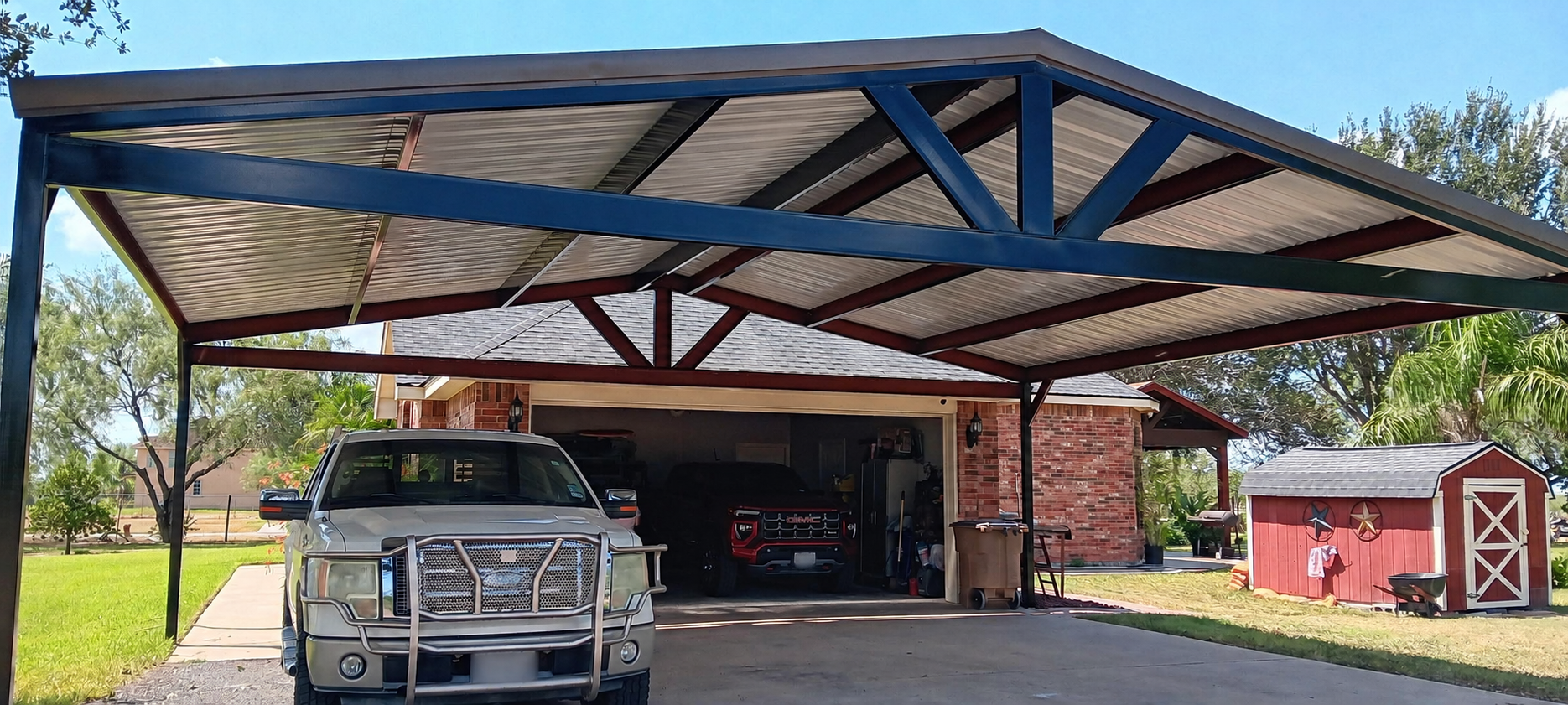Residential steel carport by Exodus Structures