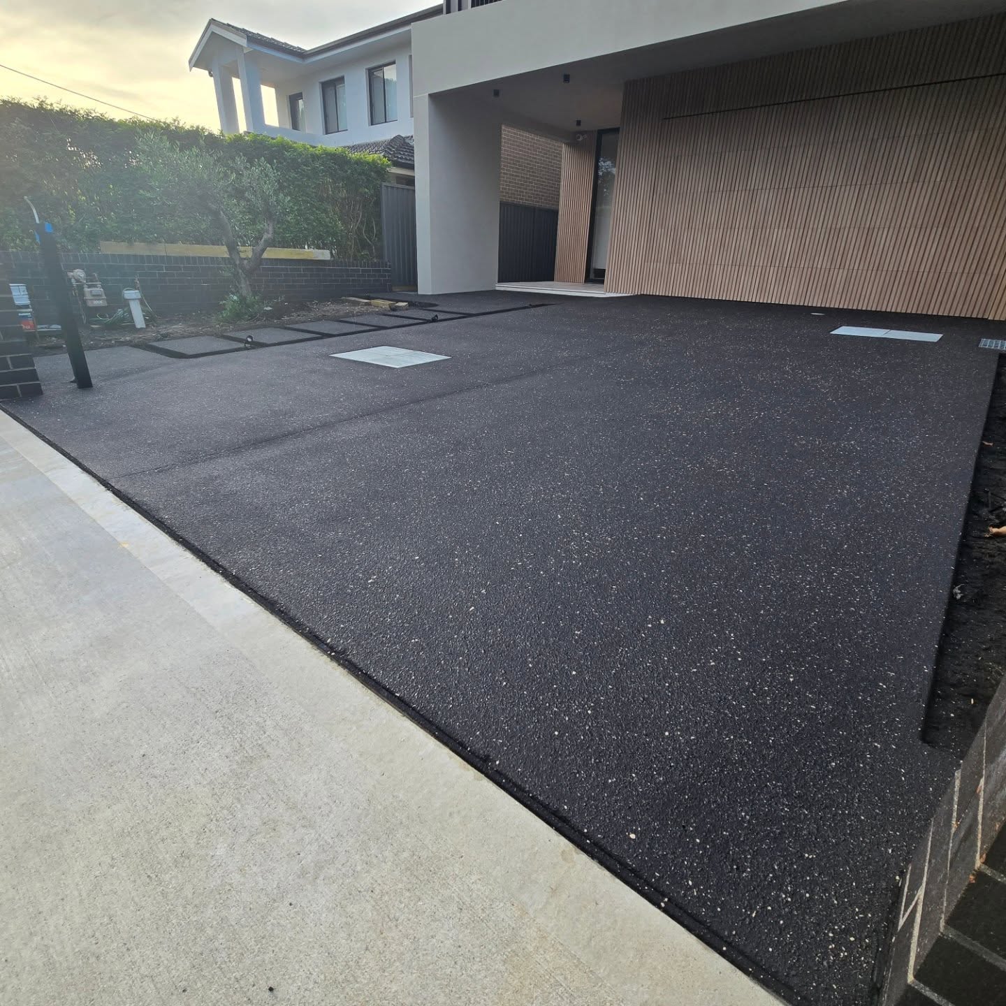 Jet Black Concrete with a Sandy Beige Fleck Finish - Image 3